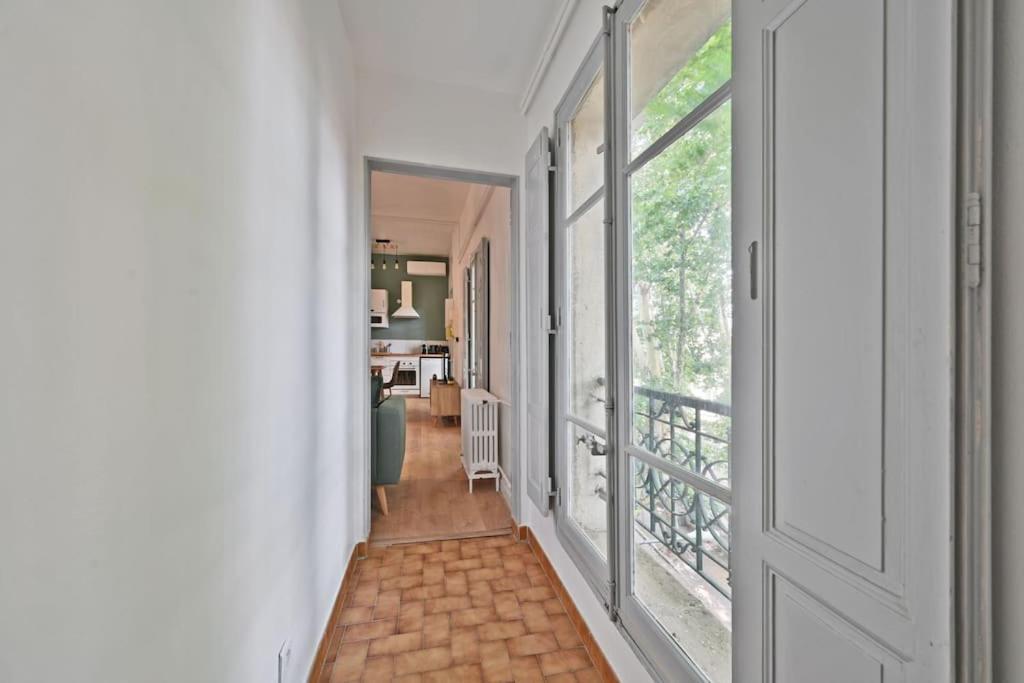 Au Coeur Des Platanes - Parking Gratuit Sous-Terrain - Clim - Balcon Apartman Avignon Kültér fotó